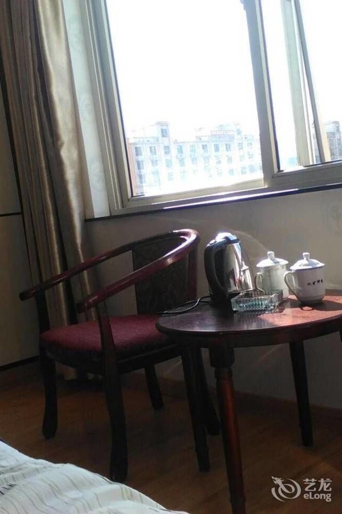 Yinhao Business Hotel 大中镇 外观 照片