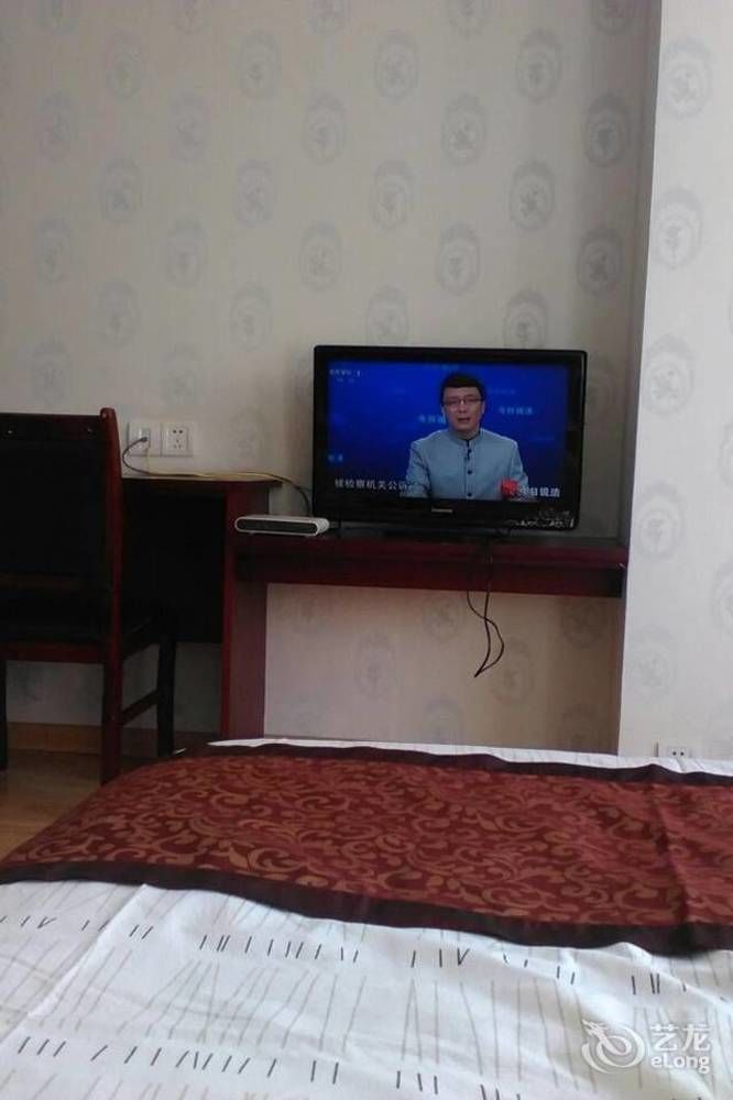 Yinhao Business Hotel 大中镇 外观 照片