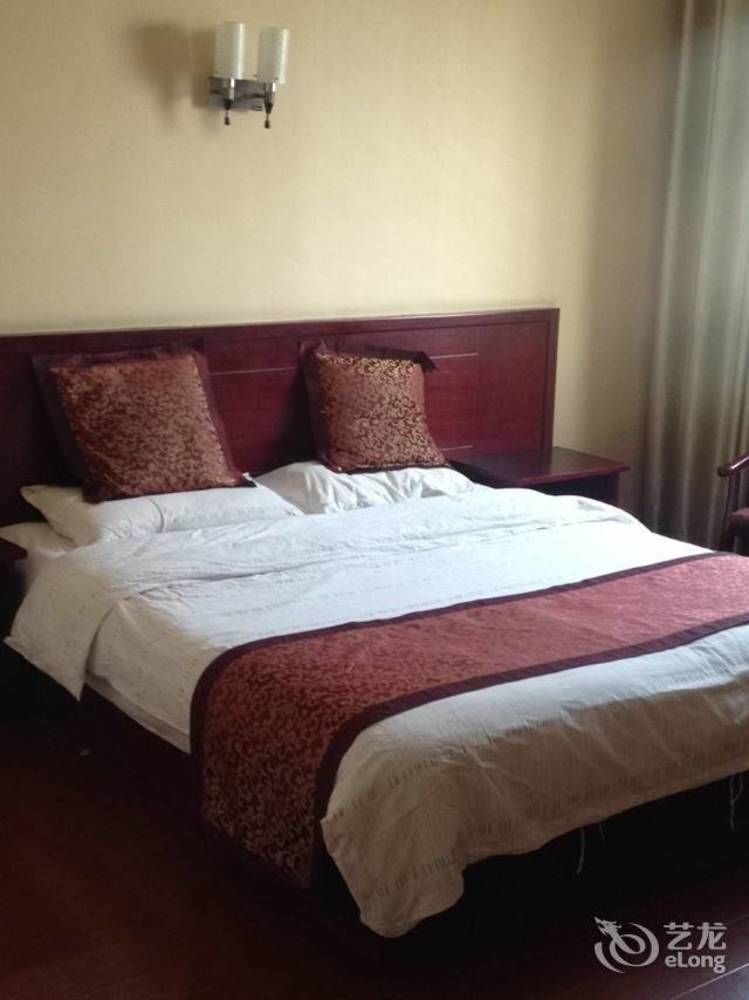 Yinhao Business Hotel 大中镇 外观 照片